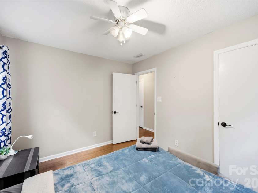 3724 Beulah Church Road, Matthews, NC 28104.  MLS# CAR4425416, YatesRealty ID 51147. 