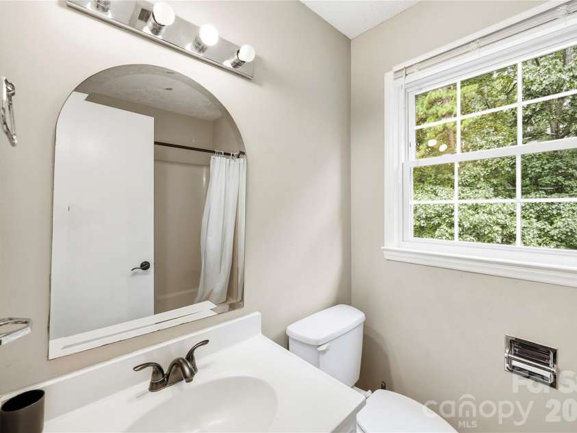 3724 Beulah Church Road, Matthews, NC 28104.  MLS# CAR4425416, YatesRealty ID 51147. 