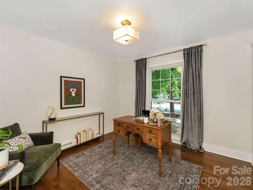5524 Seacroft Road, Charlotte, NC 28210.  MLS# CAR4417148, YatesRealty ID 51149. 