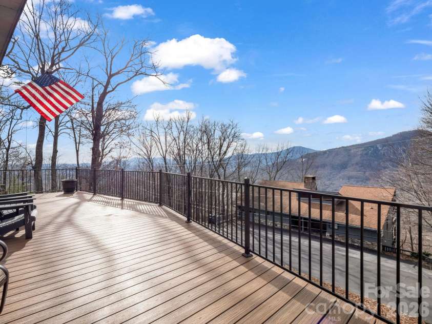 139 Valley View Circle, Lake Lure, NC 28746.  MLS# CAR4329352, YatesRealty ID 5115. 