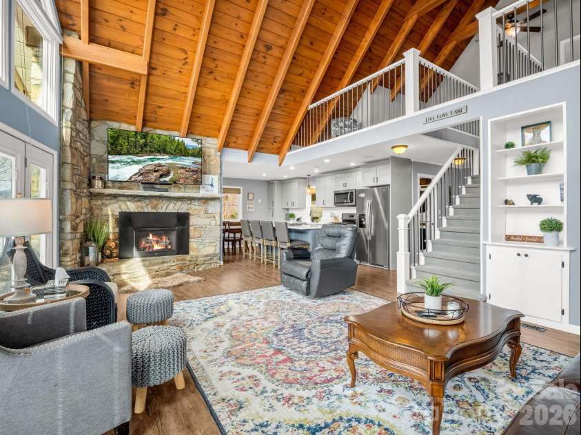 139 Valley View Circle, Lake Lure, NC 28746.  MLS# CAR4329352, YatesRealty ID 5115. 
