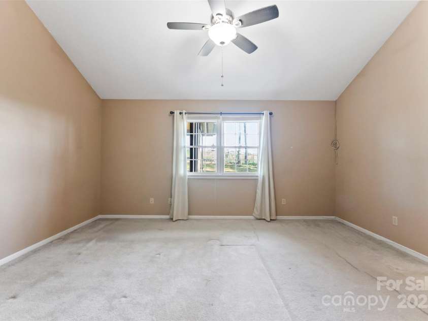 2643 Providence Drive, Gastonia, NC 28052.  MLS# CAR4245799, YatesRealty ID 5115. 