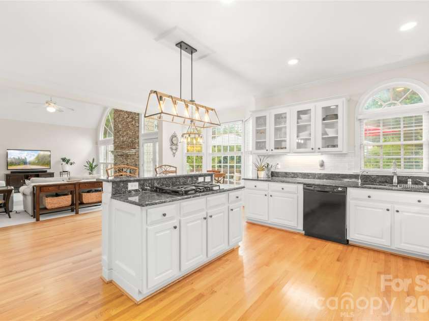 9514 Hayenridge Court, Huntersville, NC 28078.  MLS# CAR4424942, YatesRealty ID 51150. 