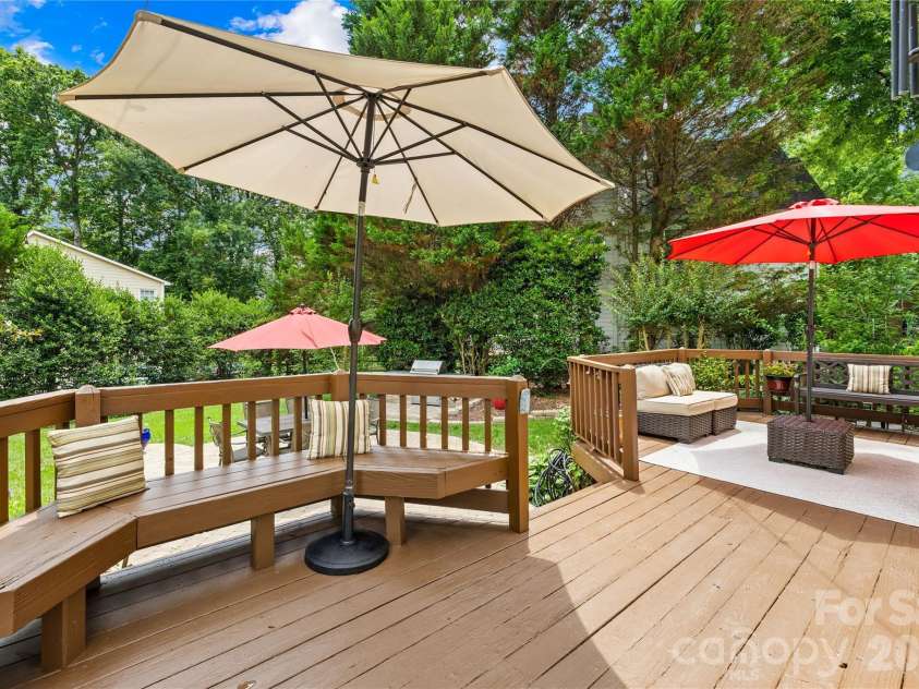 9514 Hayenridge Court, Huntersville, NC 28078.  MLS# CAR4424942, YatesRealty ID 51150. 
