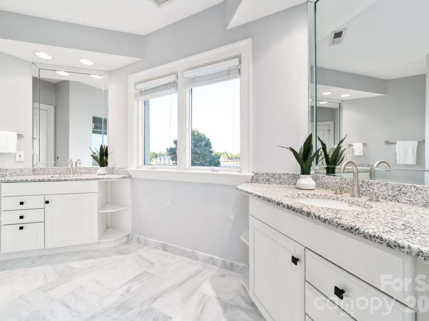 18212 & 18210 Pompano Place, Cornelius, NC 28031.  MLS# CAR4424984, YatesRealty ID 51152. 