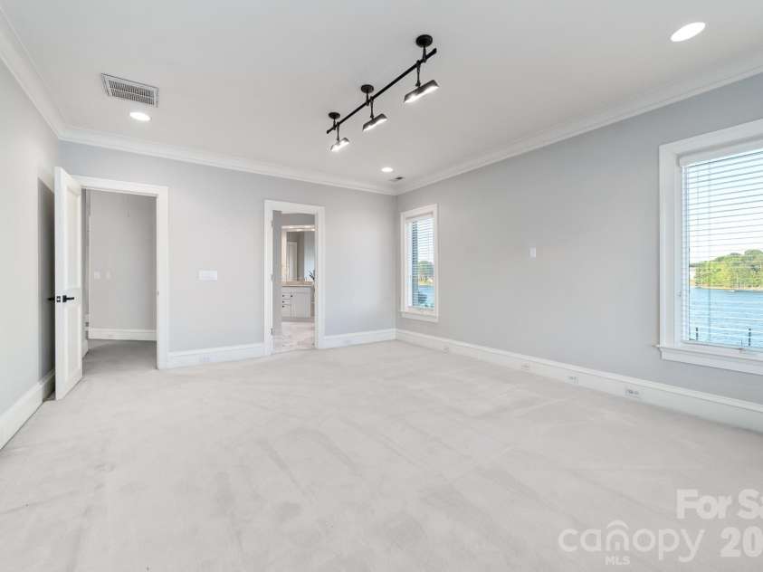 18212 & 18210 Pompano Place, Cornelius, NC 28031.  MLS# CAR4424984, YatesRealty ID 51152. 
