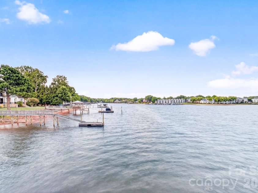 18212 & 18210 Pompano Place, Cornelius, NC 28031.  MLS# CAR4424984, YatesRealty ID 51152. 