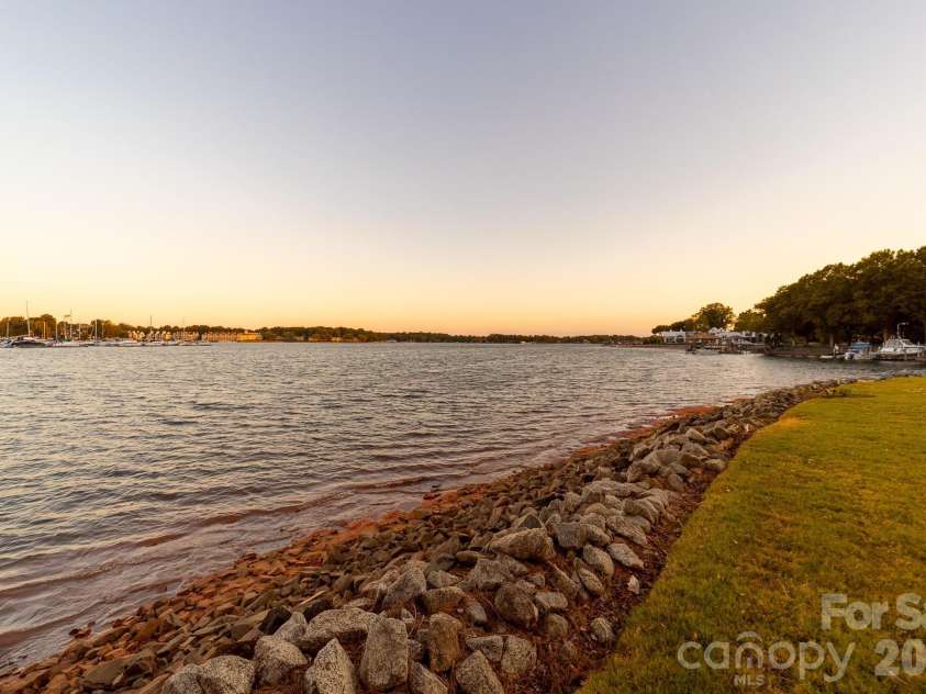 18212 & 18210 Pompano Place, Cornelius, NC 28031.  MLS# CAR4424984, YatesRealty ID 51152. 
