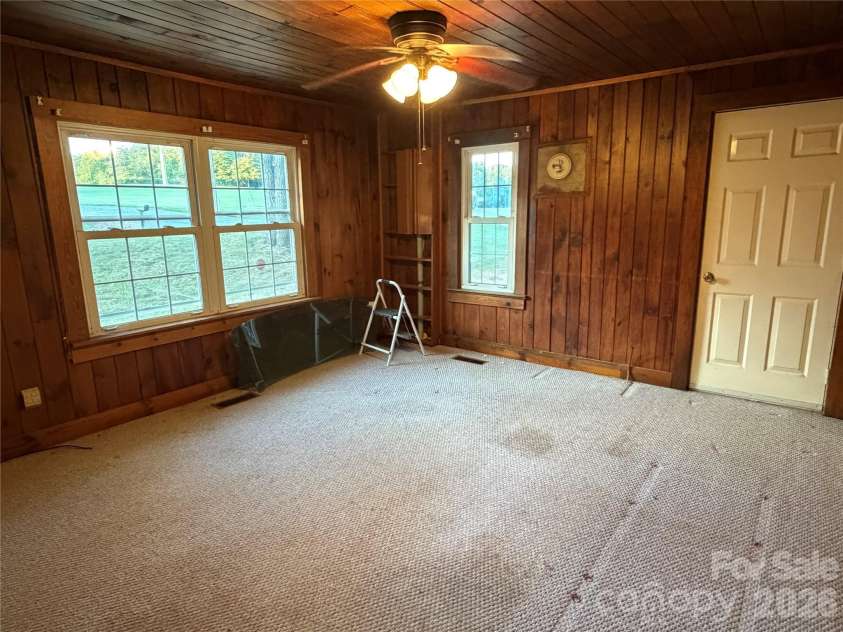3575 Huie Street, Newton, NC 28658.  MLS# CAR4424520, YatesRealty ID 51153. 