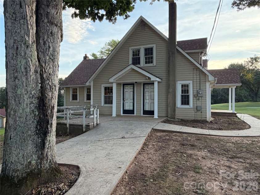 3575 Huie Street, Newton, NC 28658.  MLS# CAR4424520, YatesRealty ID 51153. 