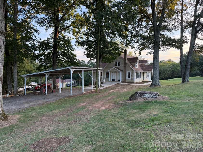 3575 Huie Street, Newton, NC 28658.  MLS# CAR4424520, YatesRealty ID 51153. 