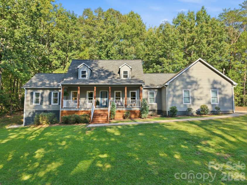 55 Brookside Drive, Columbus, NC 28722.  MLS# CAR4424712, YatesRealty ID 51155. 