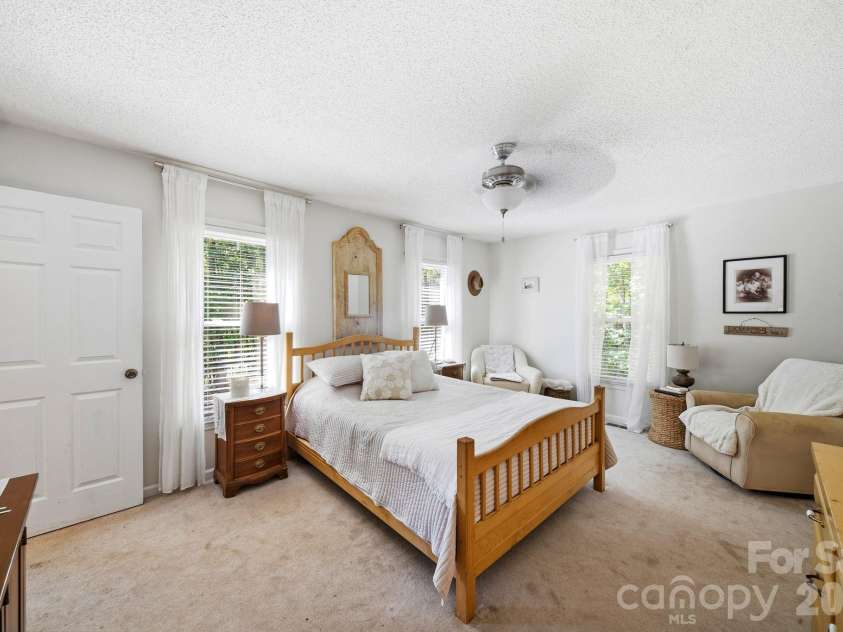 55 Brookside Drive, Columbus, NC 28722.  MLS# CAR4424712, YatesRealty ID 51155. 
