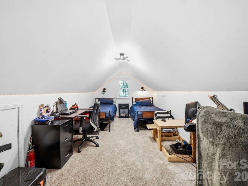 55 Brookside Drive, Columbus, NC 28722.  MLS# CAR4424712, YatesRealty ID 51155. 