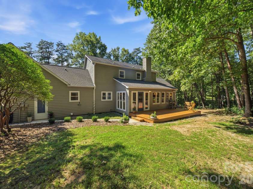 55 Brookside Drive, Columbus, NC 28722.  MLS# CAR4424712, YatesRealty ID 51155. 