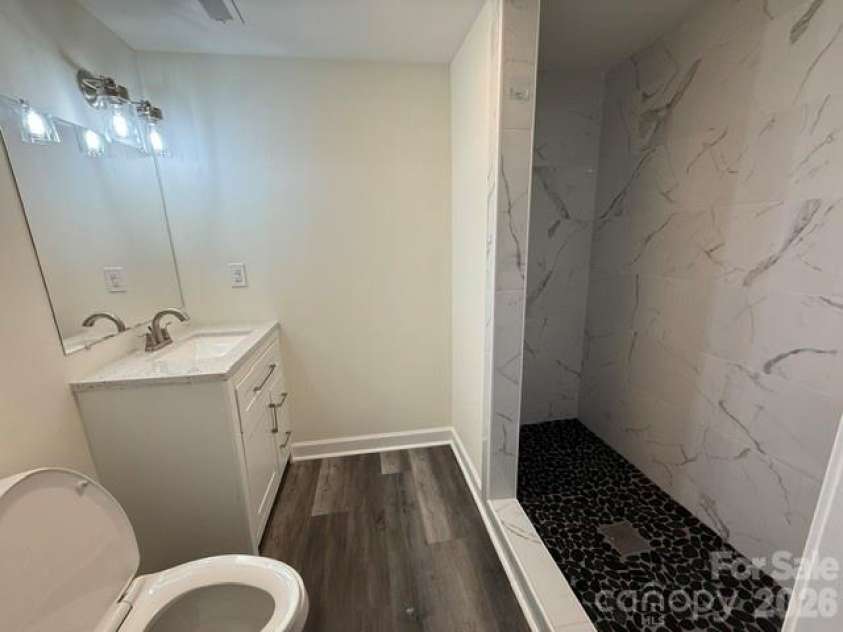 1441 Shirebourn None, Hickory, NC 28602.  MLS# CAR4425423, YatesRealty ID 51156. 
