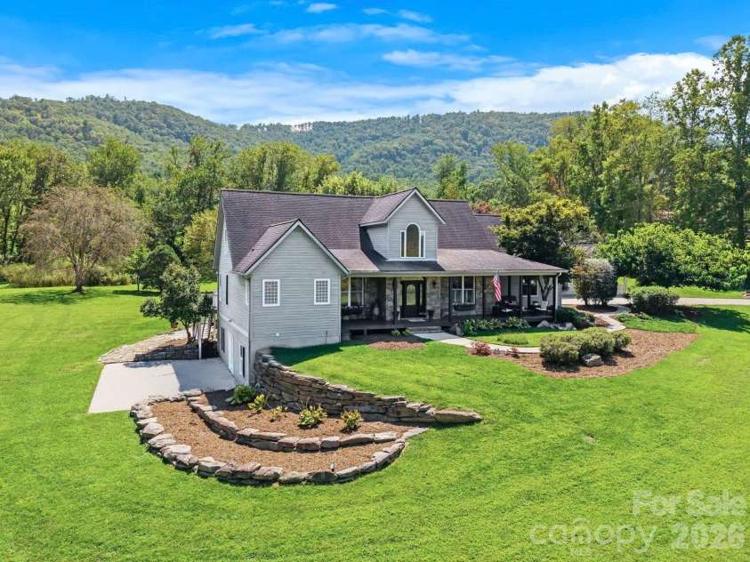 187 Duncan Creek Road, Fletcher, NC 28732.  MLS# CAR4424773, YatesRealty ID 51157. Beautiful mountain estate