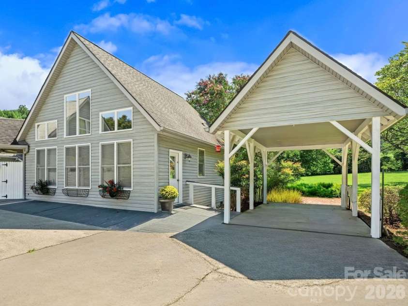 187 Duncan Creek Road, Fletcher, NC 28732.  MLS# CAR4424773, YatesRealty ID 51157. Guest House