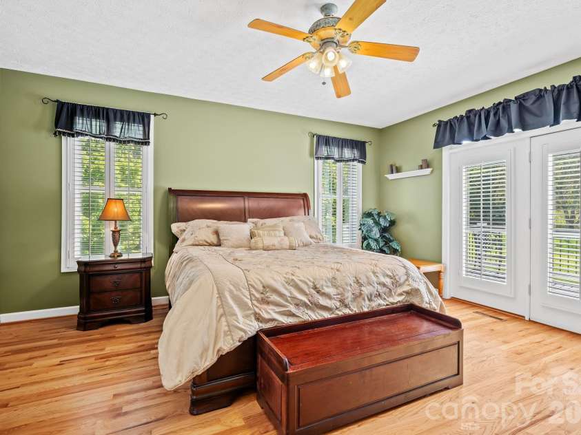 187 Duncan Creek Road, Fletcher, NC 28732.  MLS# CAR4424773, YatesRealty ID 51157. Primary suite on the main level