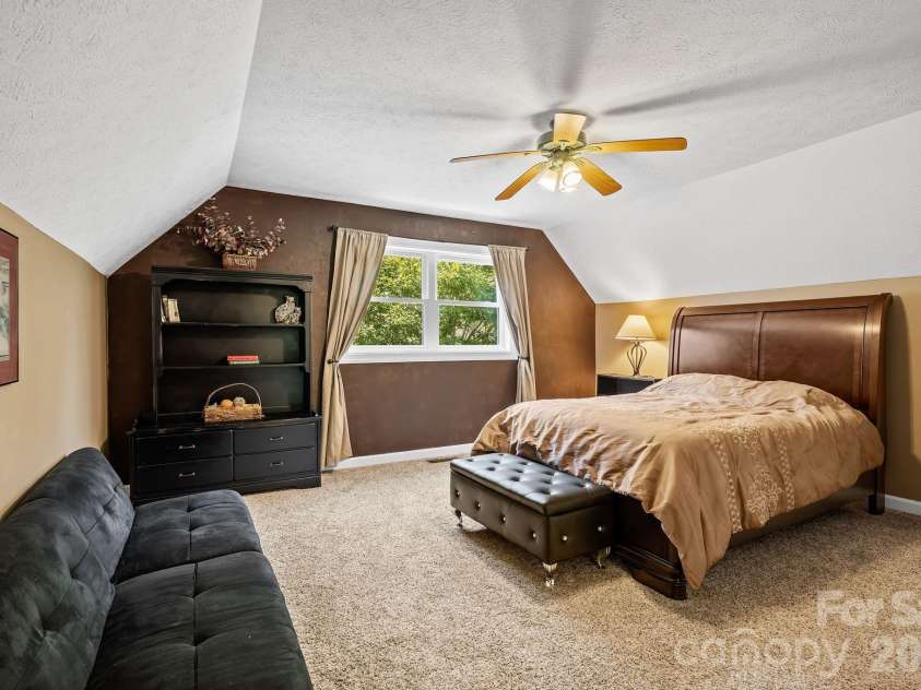 187 Duncan Creek Road, Fletcher, NC 28732.  MLS# CAR4424773, YatesRealty ID 51157. Upper-level bedroom