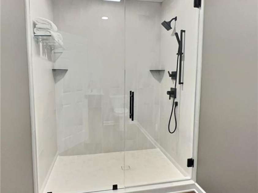 1660 Skyland Drive, Wilkesboro, NC 28697.  MLS# CAR4245822, YatesRealty ID 5116. 