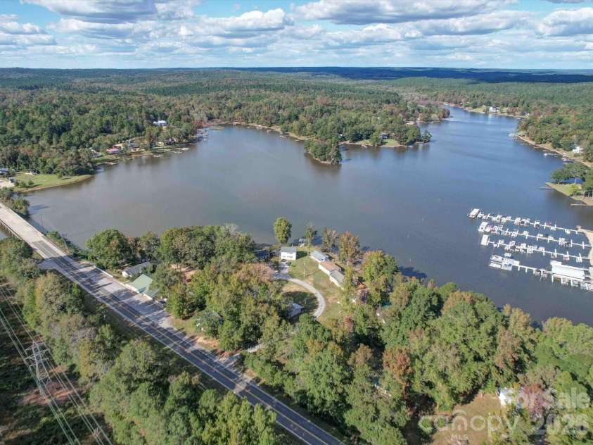 22 Garden Spot Lane, Camden, SC 29020.  MLS# CAR4193307, YatesRealty ID 5116. 