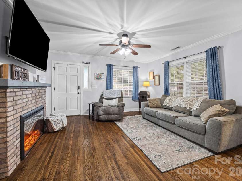 5517 Highway 218 Highway, Monroe, NC 28110.  MLS# CAR4425006, YatesRealty ID 51160. 