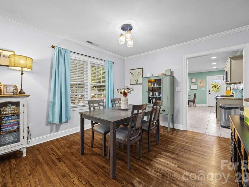 5517 Highway 218 Highway, Monroe, NC 28110.  MLS# CAR4425006, YatesRealty ID 51160. Dining Area