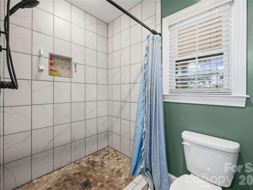 5517 Highway 218 Highway, Monroe, NC 28110.  MLS# CAR4425006, YatesRealty ID 51160. Primary Shower
