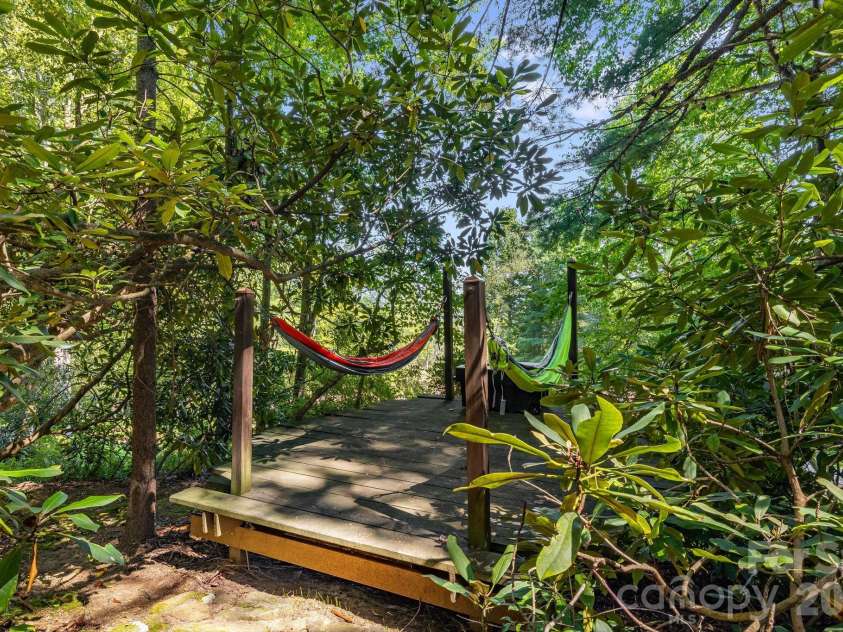 258 Old Homestead Road, Hendersonville, NC 28739.  MLS# CAR4424961, YatesRealty ID 51161. 