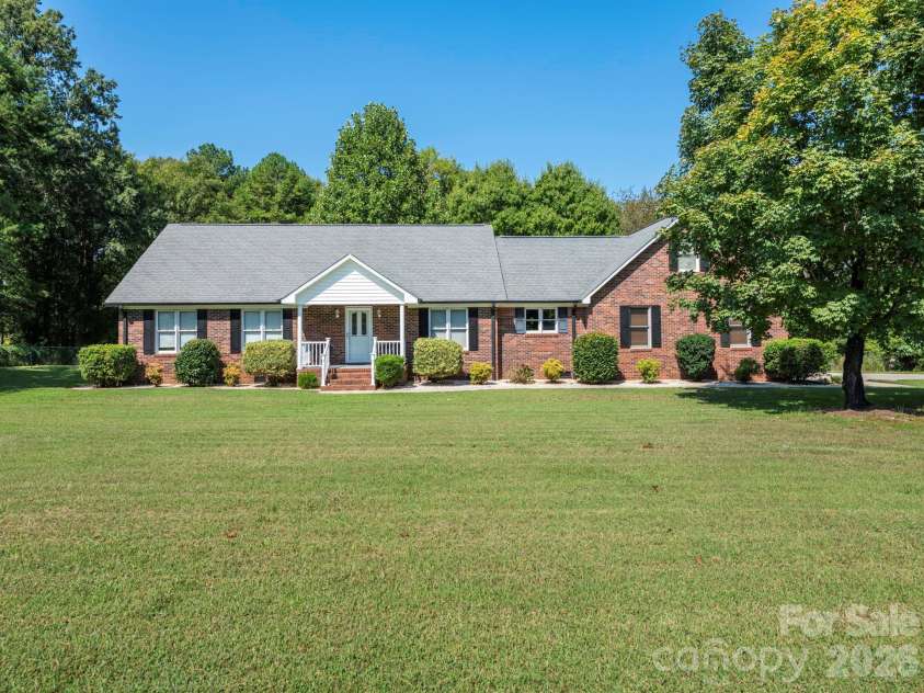 2434 Plantation Road, Concord, NC 28027.  MLS# CAR4425292, YatesRealty ID 51163. 