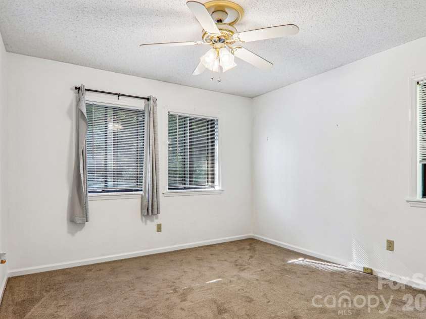 53 Lake Drive, Laurel Park, NC 28739.  MLS# CAR4425310, YatesRealty ID 51166. 