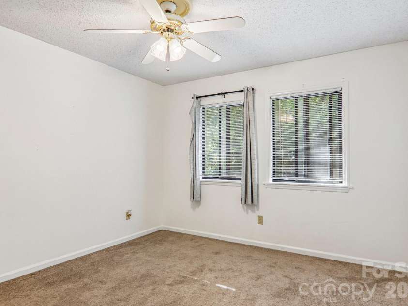 53 Lake Drive, Laurel Park, NC 28739.  MLS# CAR4425310, YatesRealty ID 51166. 