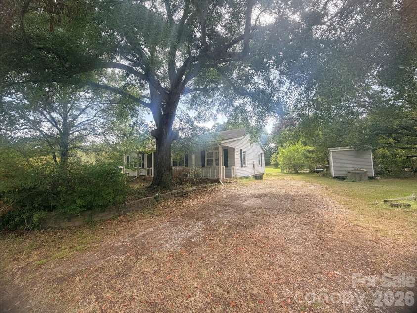 171 Fox Run Road, Lancaster, SC 29720.  MLS# CAR4424609, YatesRealty ID 51168. 