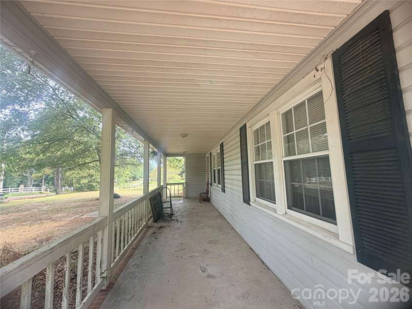 171 Fox Run Road, Lancaster, SC 29720.  MLS# CAR4424609, YatesRealty ID 51168. 