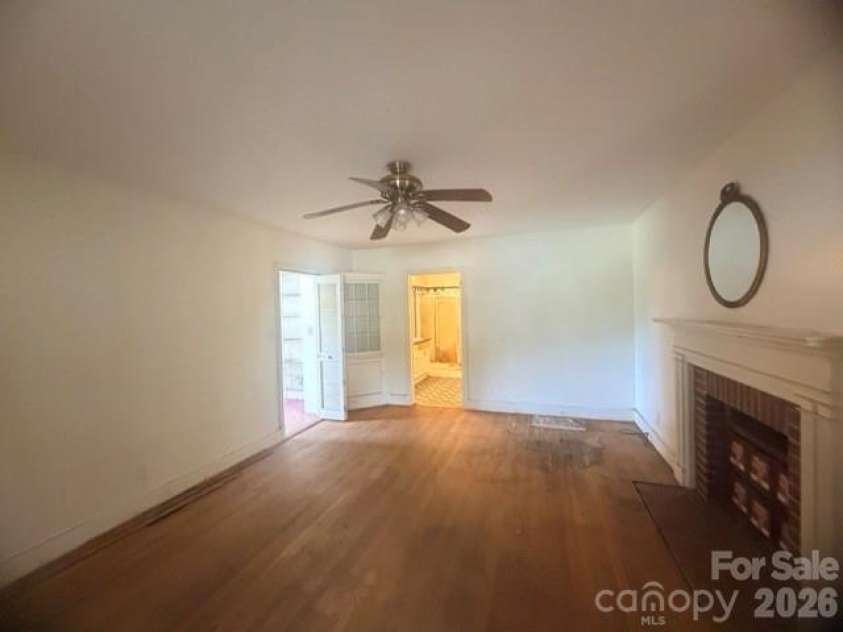 171 Fox Run Road, Lancaster, SC 29720.  MLS# CAR4424609, YatesRealty ID 51168. Primary Bedroom