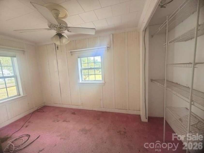171 Fox Run Road, Lancaster, SC 29720.  MLS# CAR4424609, YatesRealty ID 51168. Primary Closet