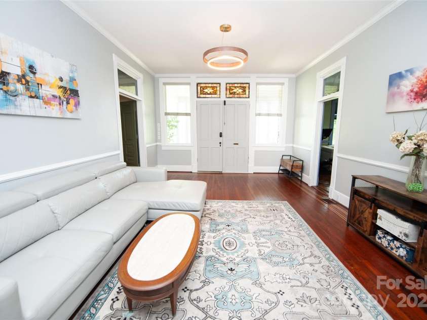 447 Washington Street, Rutherfordton, NC 28139.  MLS# CAR4245756, YatesRealty ID 5117. 