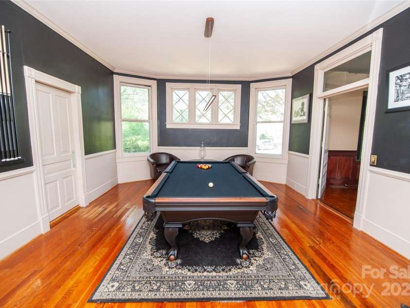 447 Washington Street, Rutherfordton, NC 28139.  MLS# CAR4245756, YatesRealty ID 5117. 