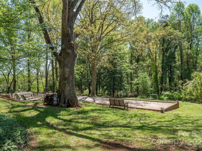 447 Washington Street, Rutherfordton, NC 28139.  MLS# CAR4245756, YatesRealty ID 5117. 