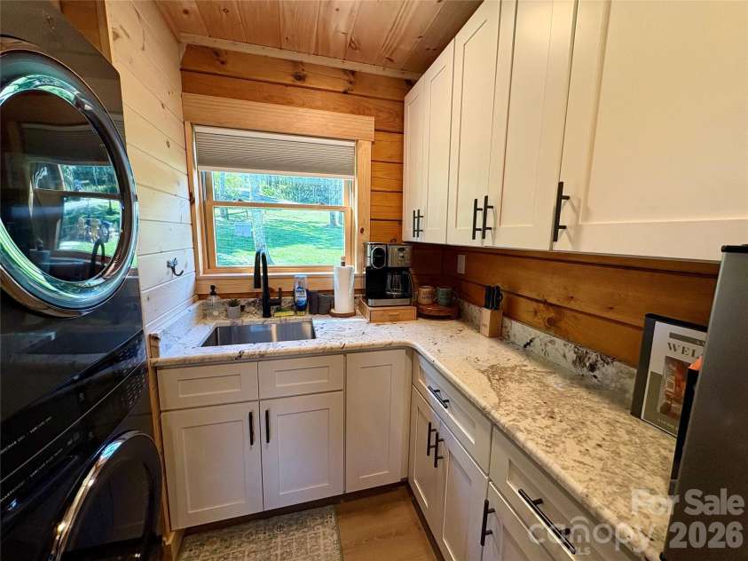 111 Almost Heaven None, Boone, NC 28607.  MLS# CAR4425508, YatesRealty ID 51176. 