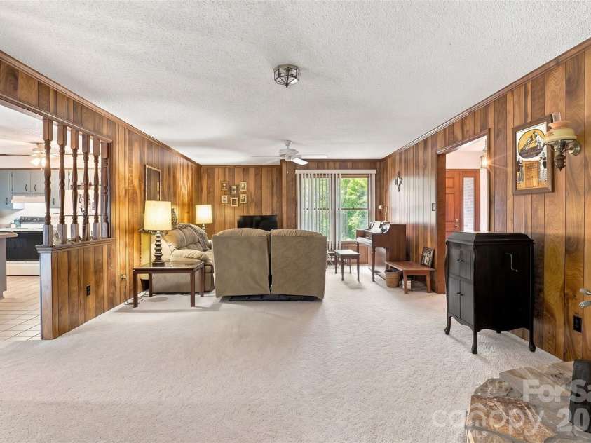 5559 Hillsdale Street, Fort Lawn, SC 29714.  MLS# CAR4424601, YatesRealty ID 51177. 