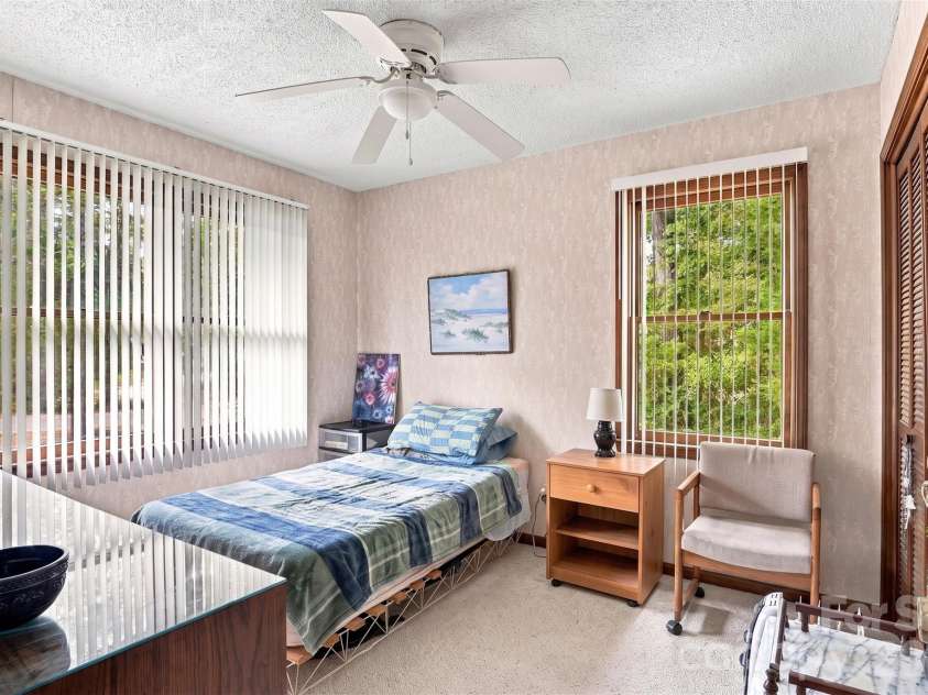 5559 Hillsdale Street, Fort Lawn, SC 29714.  MLS# CAR4424601, YatesRealty ID 51177. 