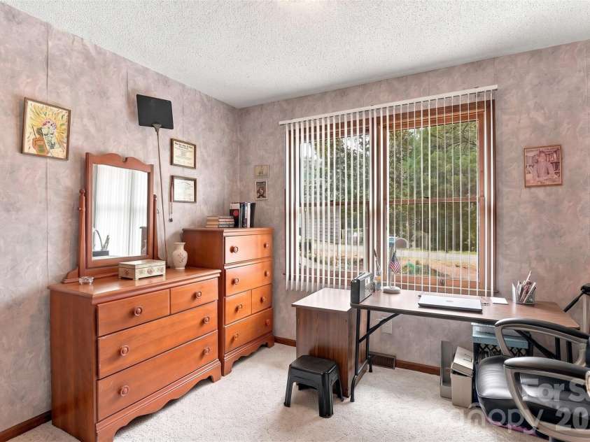 5559 Hillsdale Street, Fort Lawn, SC 29714.  MLS# CAR4424601, YatesRealty ID 51177. 