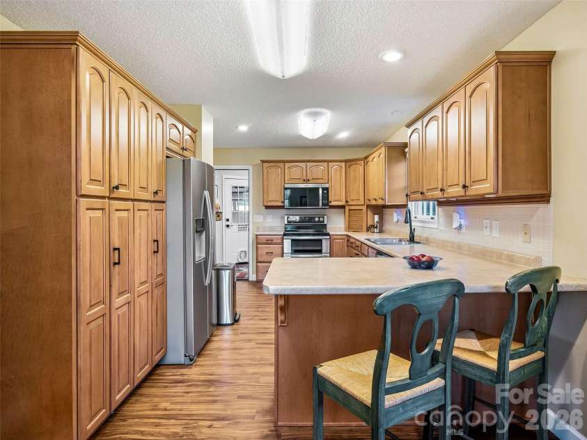 202 Morgan Drive, Penrose, NC 28766.  MLS# CAR4422581, YatesRealty ID 51178. 