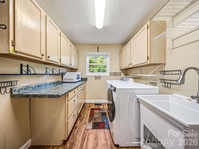202 Morgan Drive, Penrose, NC 28766.  MLS# CAR4422581, YatesRealty ID 51178. 