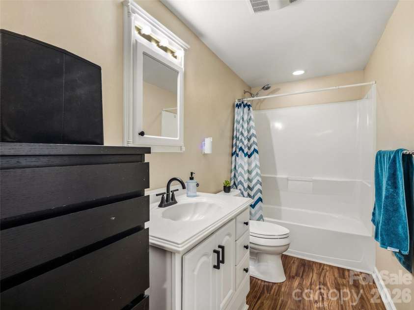 202 Morgan Drive, Penrose, NC 28766.  MLS# CAR4422581, YatesRealty ID 51178. 