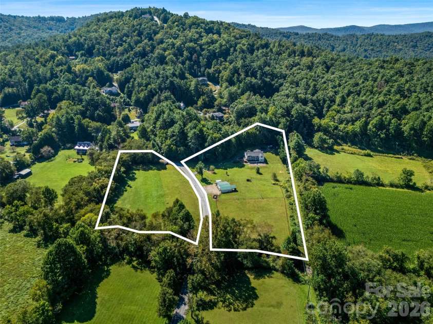 202 Morgan Drive, Penrose, NC 28766.  MLS# CAR4422581, YatesRealty ID 51178. 