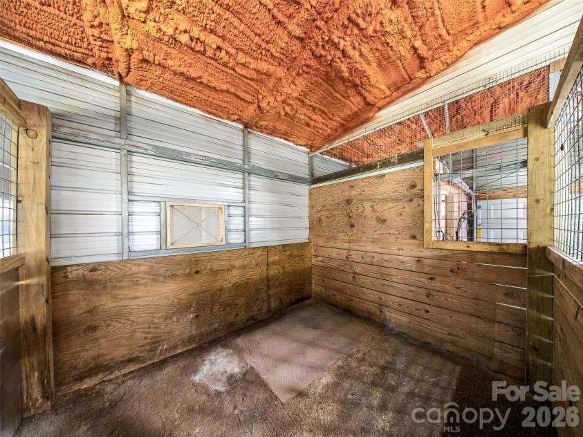 202 Morgan Drive, Penrose, NC 28766.  MLS# CAR4422581, YatesRealty ID 51178. 