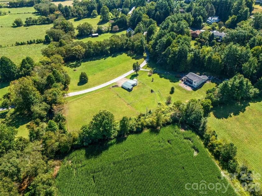 202 Morgan Drive, Penrose, NC 28766.  MLS# CAR4422581, YatesRealty ID 51178. 